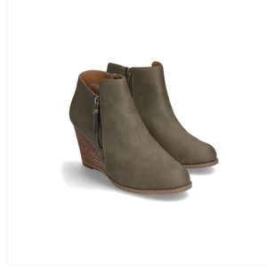 Report green wedge booties. Size 9.5